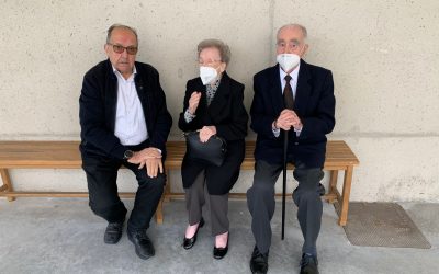 24 de Mayo. María Auxiliadora recibe a la familia Redín Areta